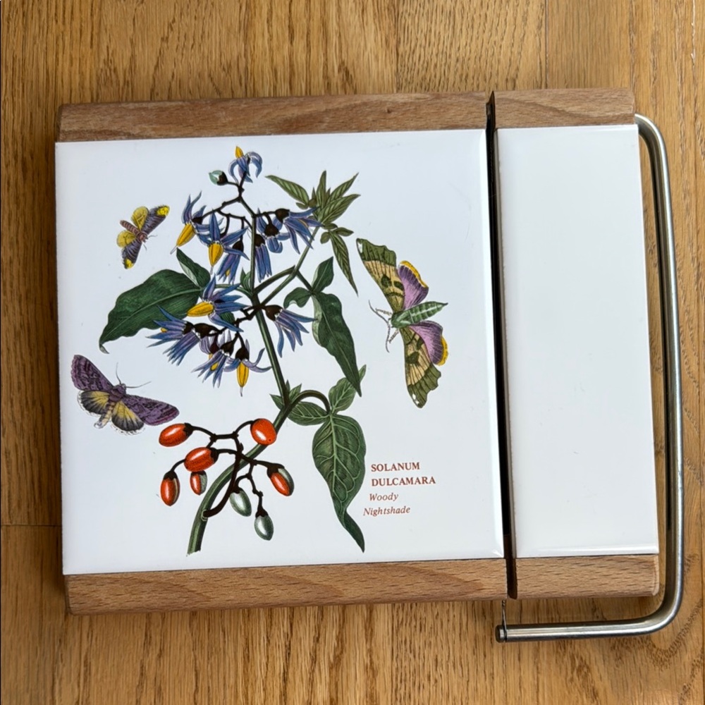 Portmeirion Botanical Cheese Board with Knife